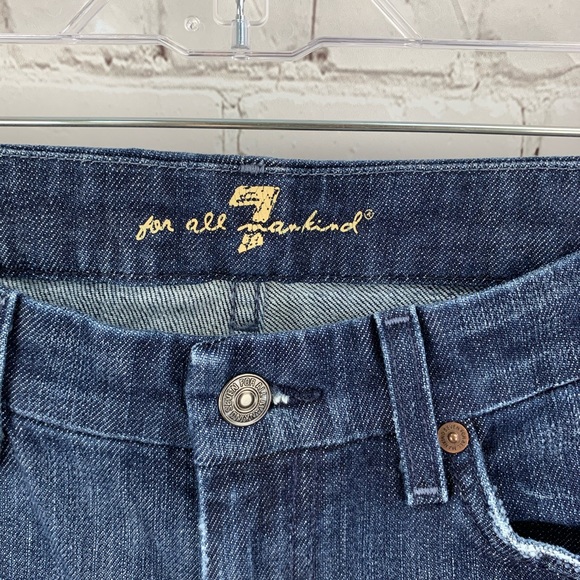 7FAM “A” Pocket Flare Leg Jeans 👖 - Picture 3 of 6